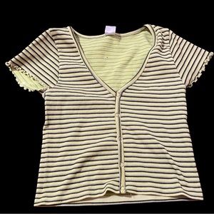 Women’s Green and Black Stripped Tee. Size: S